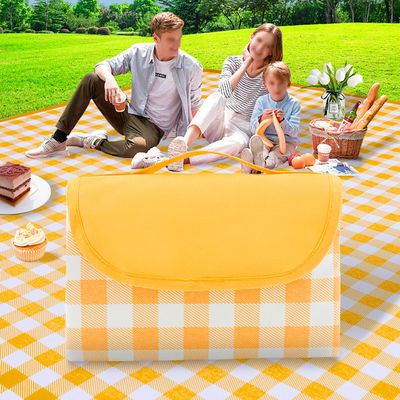 Durable Waterproof Checkered Oxford Picnic Blanket For Outdoor Camping