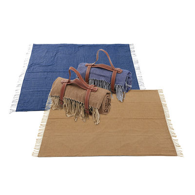 Portable Camping Picnic Blanket Washable Plaid Polyester Mat For Picnic With Leather Handle